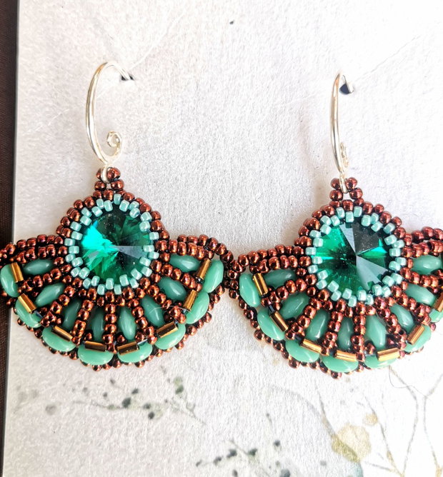 Cercei Evantai turcoaz handmade