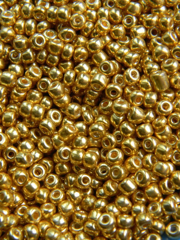 Margele nisip 4 mm (100 gr.)  (4-AU)