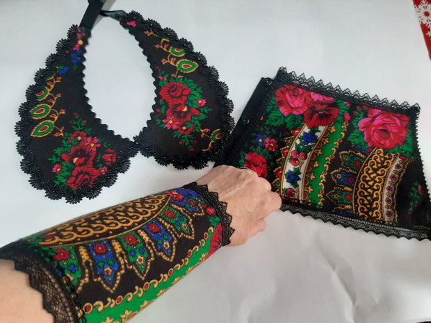 Set: mansete și guler etno