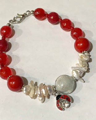 BRĂȚARĂ RED JOY-perle de cultură,jad fațetat,scoică,murano
