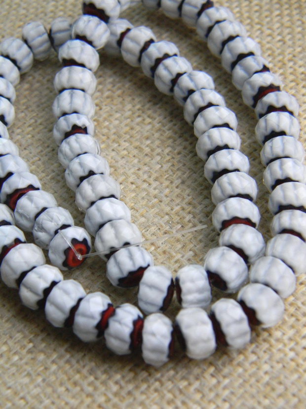 Margele sticla Chevron (M-AI)