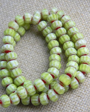 Margele sticla Chevron (M-AI)