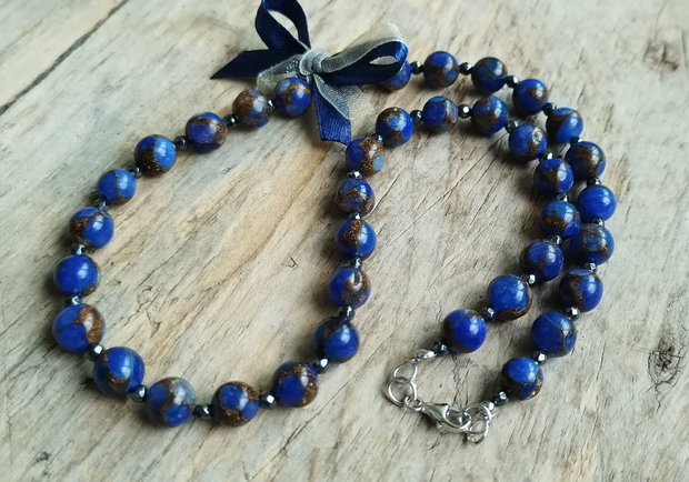 Colier elegant, agate albastre, argint