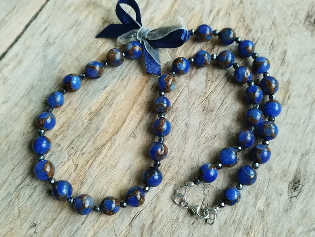 Colier elegant, agate albastre, argint