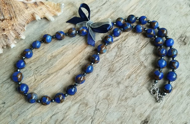 Colier elegant, agate albastre, argint