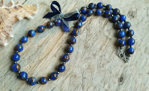 Colier elegant, agate albastre, argint