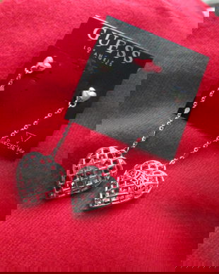 cercei guess cu inimioare