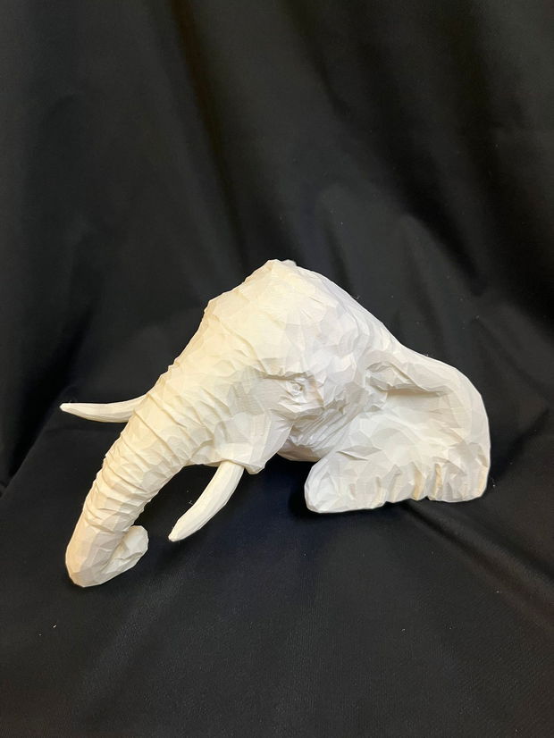 Cap de Elefant  Sculptură 3D Printată, Design Low Poly, Alb
