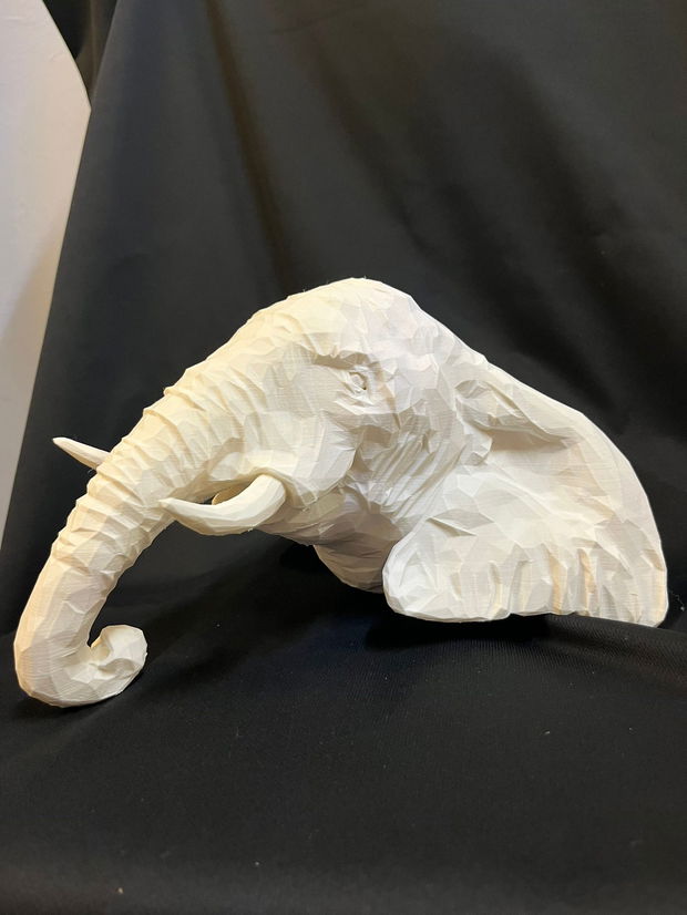 Cap de Elefant  Sculptură 3D Printată, Design Low Poly, Alb