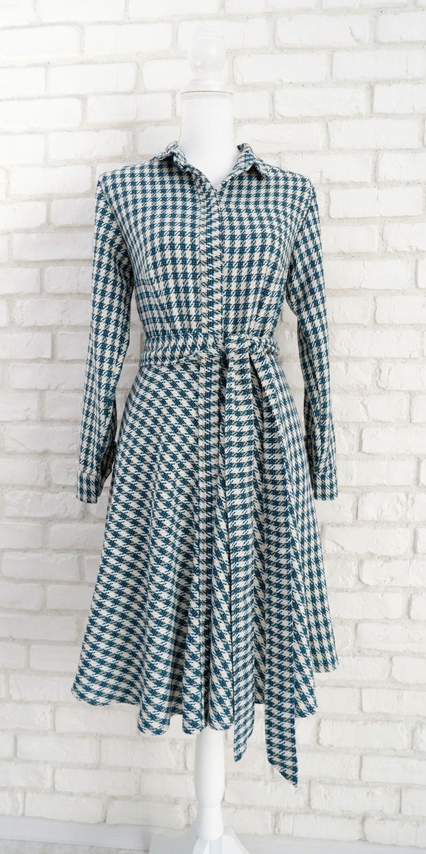 Rochie Camasa Stofa Picior de Cocos Turcoaz cu Crem