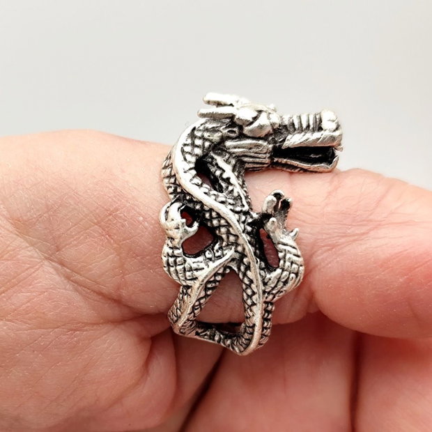Inel metalic barbatesc, dragon mitic, Inz052