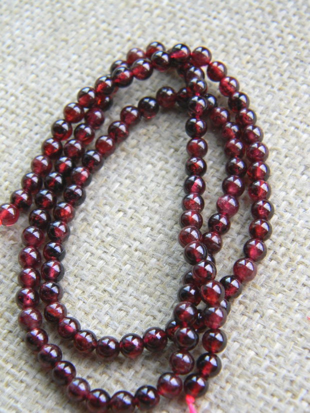 Granat 4 mm (PGA)