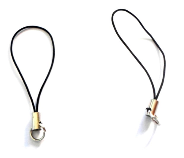 Breloc snur nylon negru cu accesorii argintiu