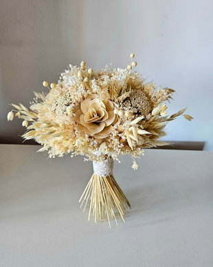Buchet mireasa alb