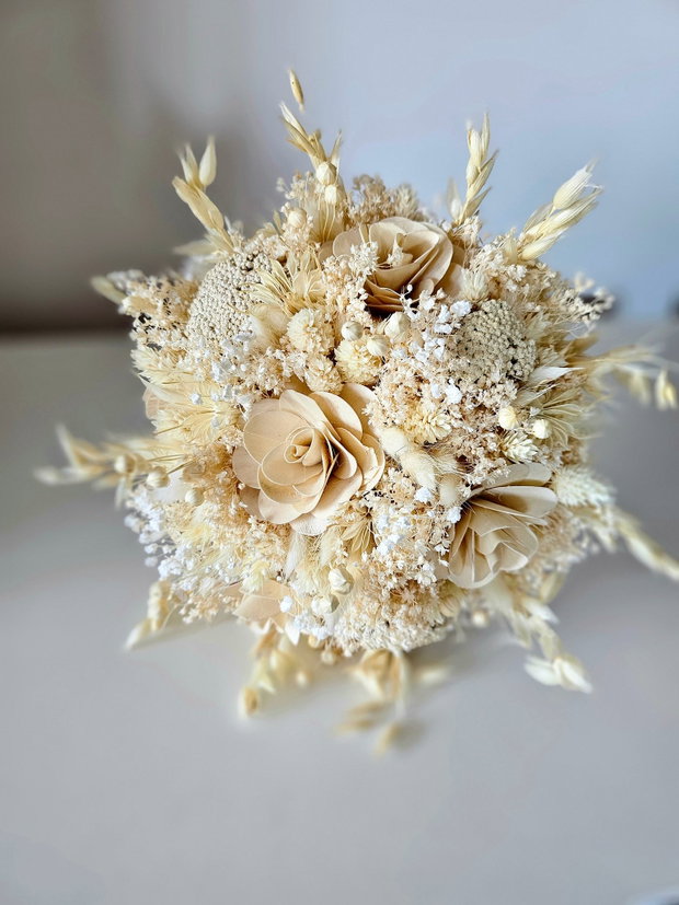 Buchet mireasa alb
