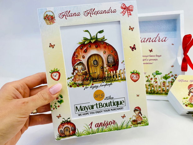 Set aniversar personalizat 1 anisor - Capsunica - Tavita turta si accesorii