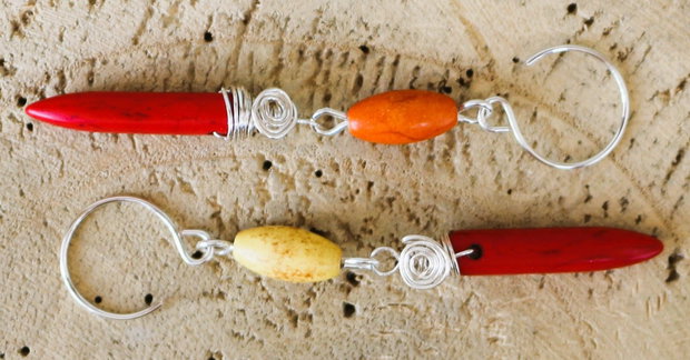 Cercei handmade din sarma si margele de howlit