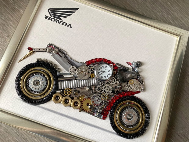 Tablouri steampunk cu modele de masini・Motocicleta Honda Cod M 697・Motocicleta honda decor birou・Cadouri pentru miri si nasi