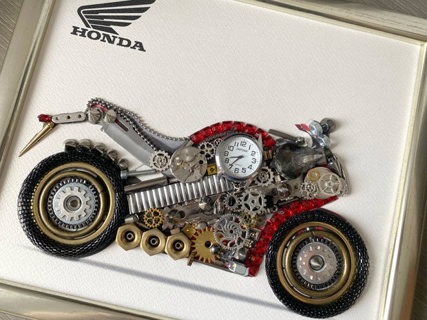 Tablouri steampunk cu modele de masini・Motocicleta Honda Cod M 697・Motocicleta honda decor birou・Cadouri pentru miri si nasi