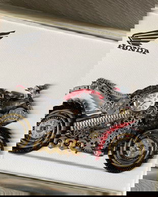 Tablouri steampunk cu modele de masini・Motocicleta Honda Cod M 697・Motocicleta honda decor birou・Cadouri pentru miri si nasi