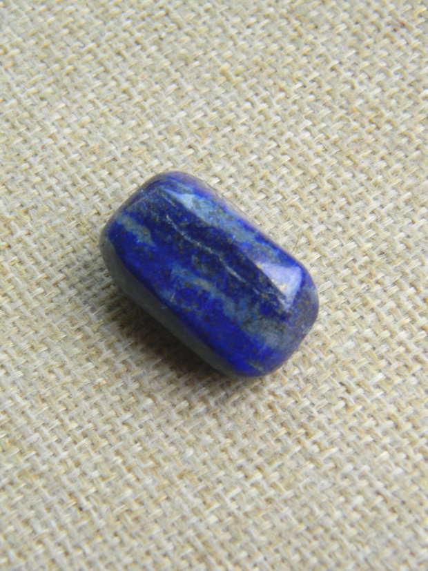Lapis slefuit (C72)