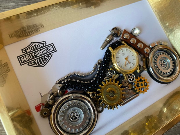 Motocicleta model Harley Davidson Cod M 690・Cadouri perdonalizate・Cadouri pentru ziua de nastere・Cadouri unicat