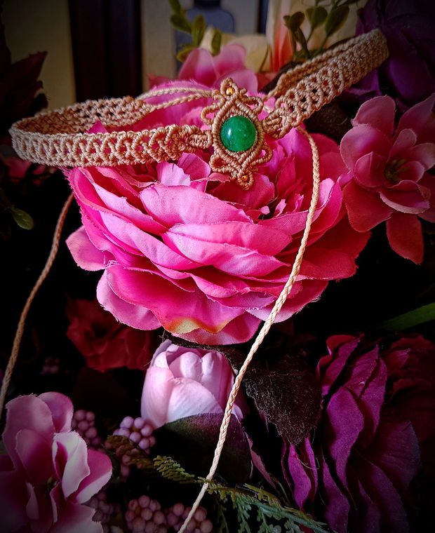 Colier choker macrame cu piatra semiprețioasa Jad