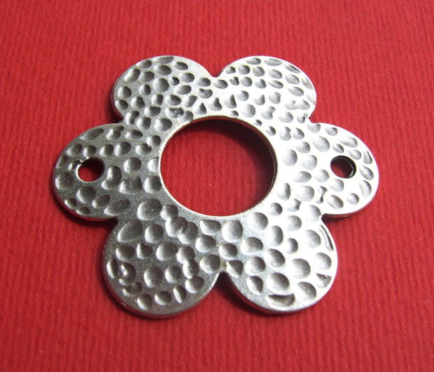 Floare - link din zamac argintat aprox 2.5x37x40 mm
