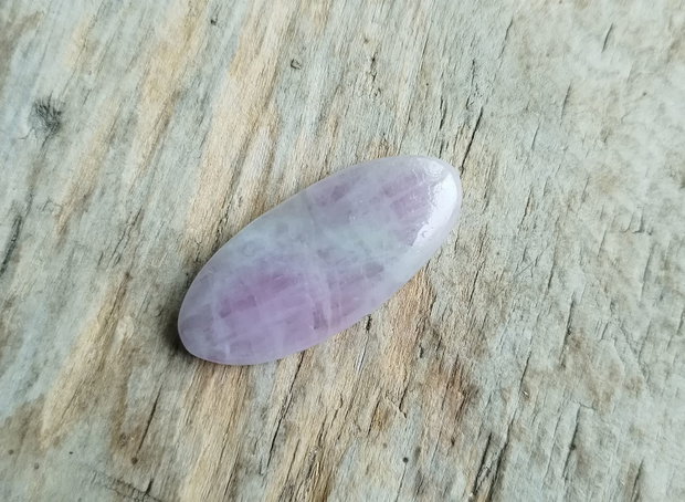 Cabochon kunzit, 37x16 mm