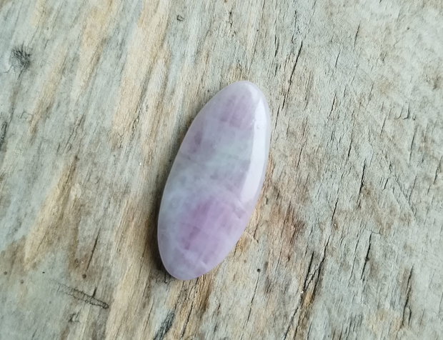 Cabochon kunzit, 37x16 mm