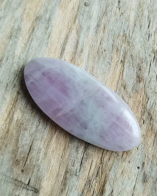 Cabochon kunzit, 37x16 mm
