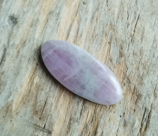 Cabochon kunzit, 37x16 mm