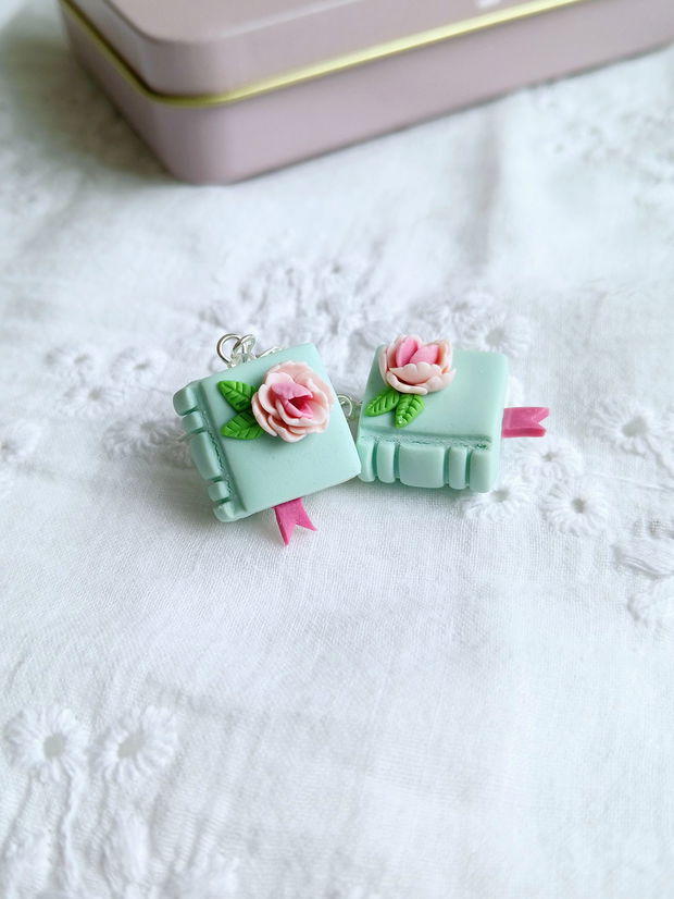 Cercei Pastel Books