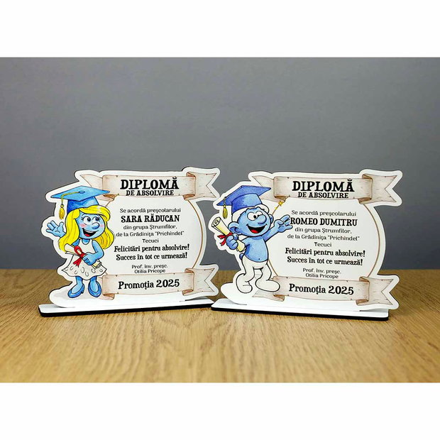 trofeu personalizat - model Strumfi
