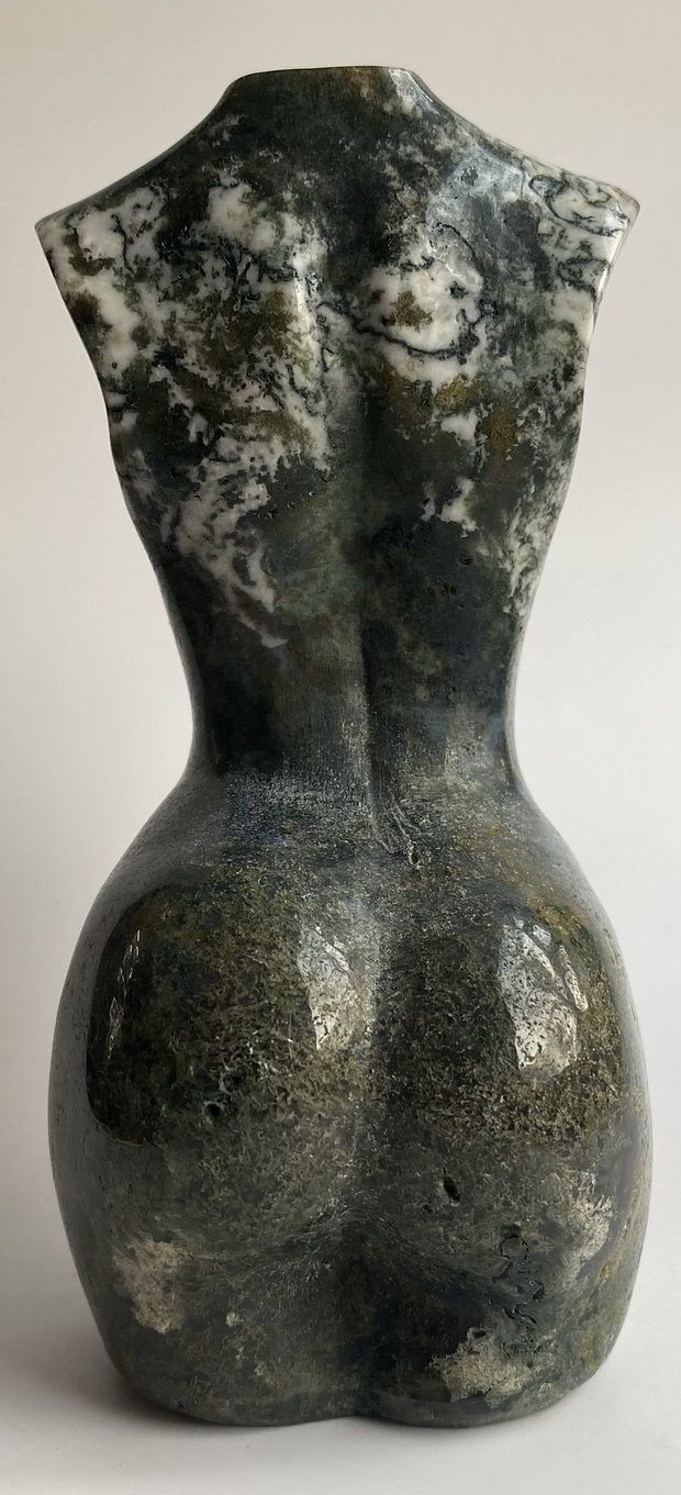 Agat Muschi - Sculptura nud