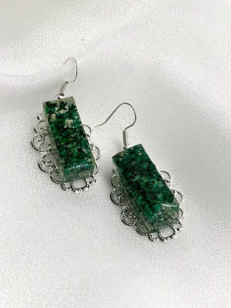 cercei handmade unicat din rasina si flori naturale 00059