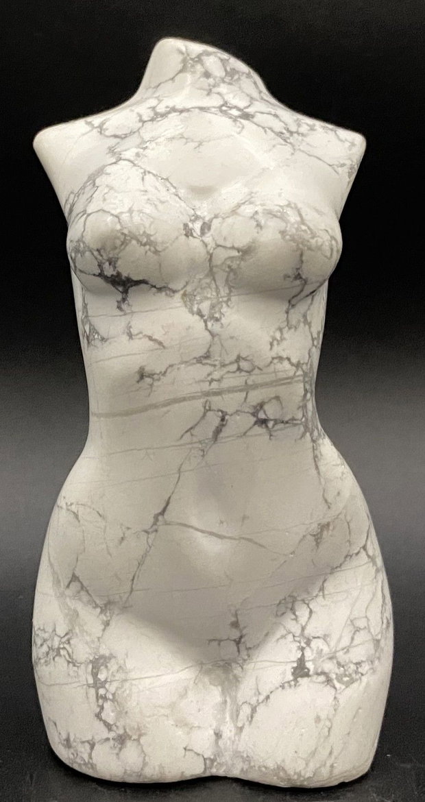 Howlit - Sculptura nud