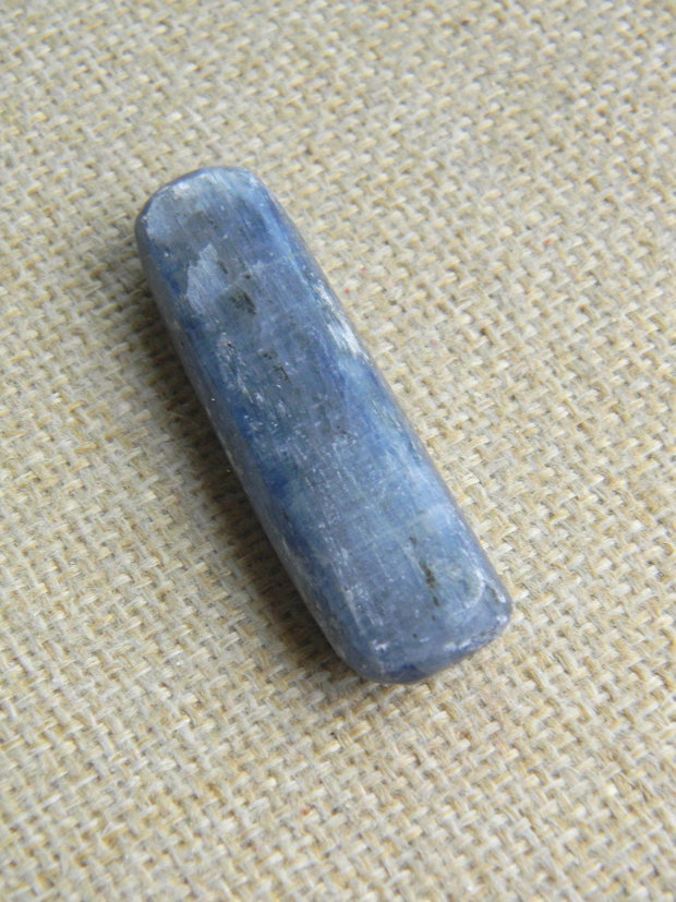 Bagheta Kyanit slefuit (C36)