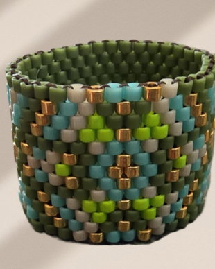 Inel verde lat