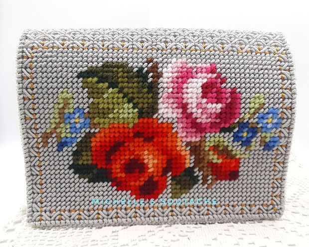 PERSONALIZARE MODEL GEANTA - culori