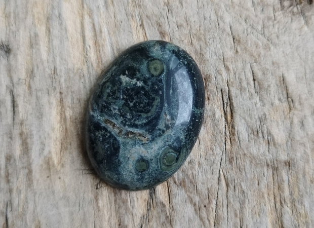 Cabochon kambaba jasper, 40x30 mm