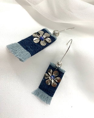 Cercei handmade unicat din denim albastru  00075