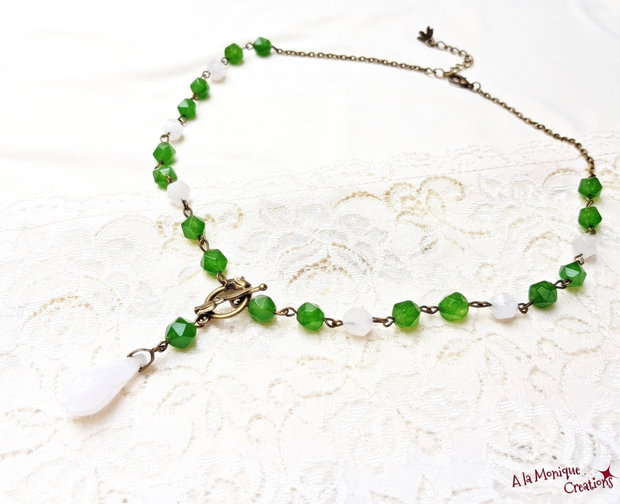 Colier cu lalea de cuart alb si verde