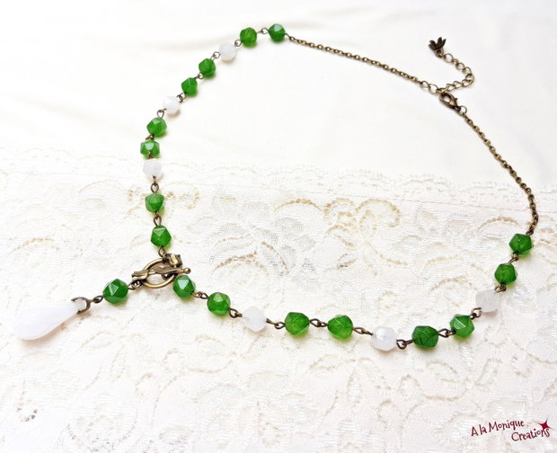 Colier cu lalea de cuart alb si verde