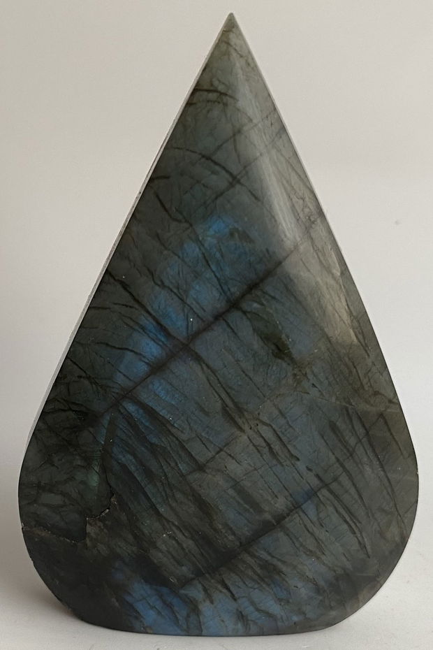 Labradorit - sculptura piatra semipretioasa