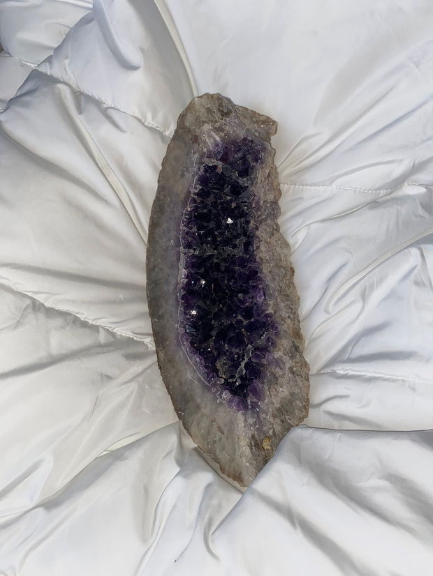 Geodă de Ametist Naturală de 2,7 kg - Piesă Unicã si Impresionantă