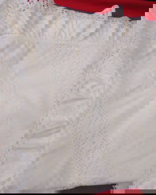 Vintage/set 2 huse cu dantela si broderie