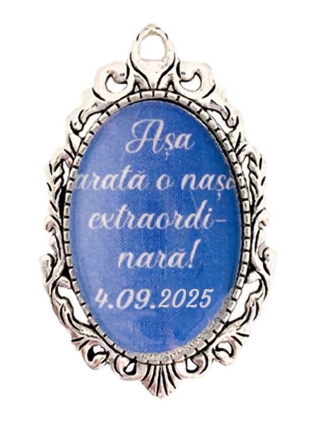 Brosa personalizata asa arata o nasa extraordinara