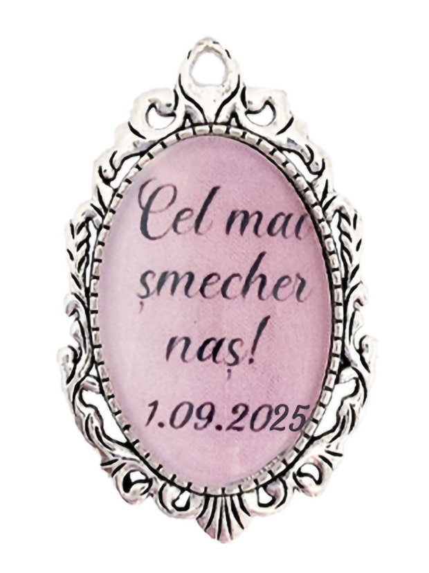Cocarda brosa cel mai smecher nas