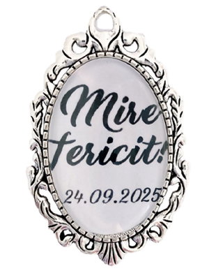 Cocarda brosa mire fericit